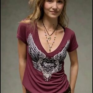 STUGIS Women's Maroon Graphic V-Neck Tee